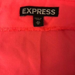 Express Tops - Hot pink Express top w. criss-cross open shoulder Express Tops - Hot pink Express top w. criss-cross open shoulder